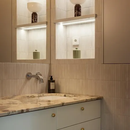 M17 - By Jwpm דירה