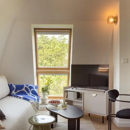 アパート M17 - By Jwpm